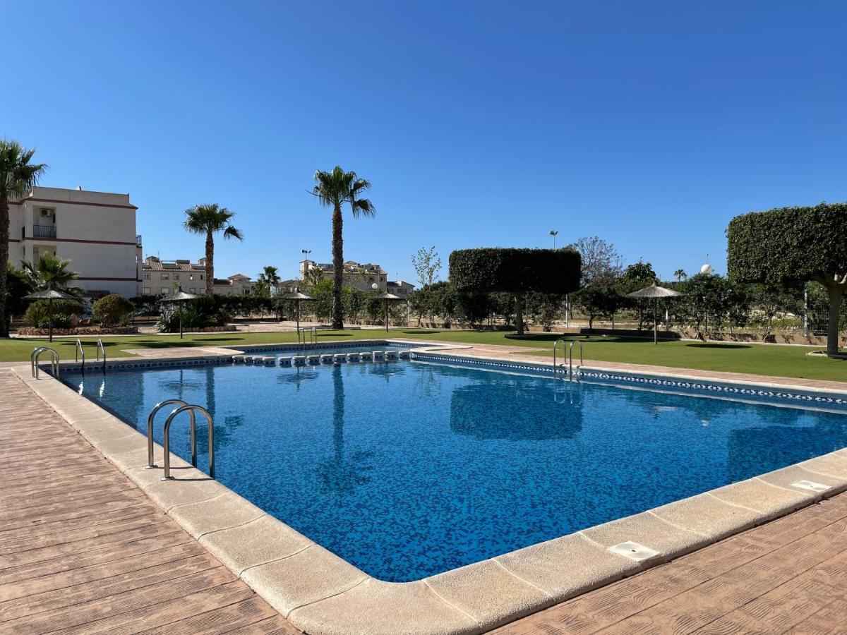 021 Casa Calida - Orihuela Costa Appartement Punta Prima  Buitenkant foto
